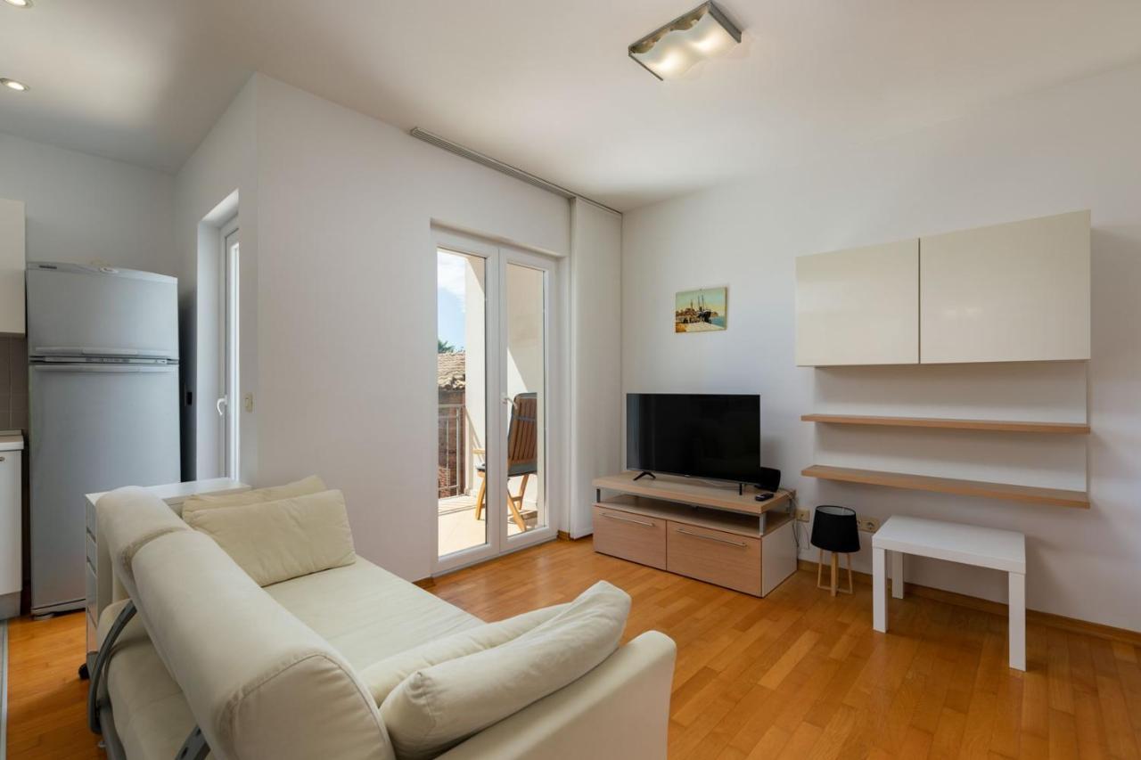 One-bedroom Albis With Balcony And Parking In Apartment Rovinj